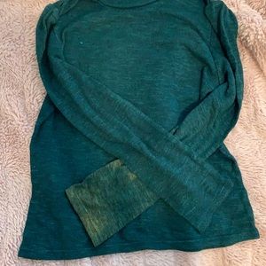 Long sleeve green lightweight shirt